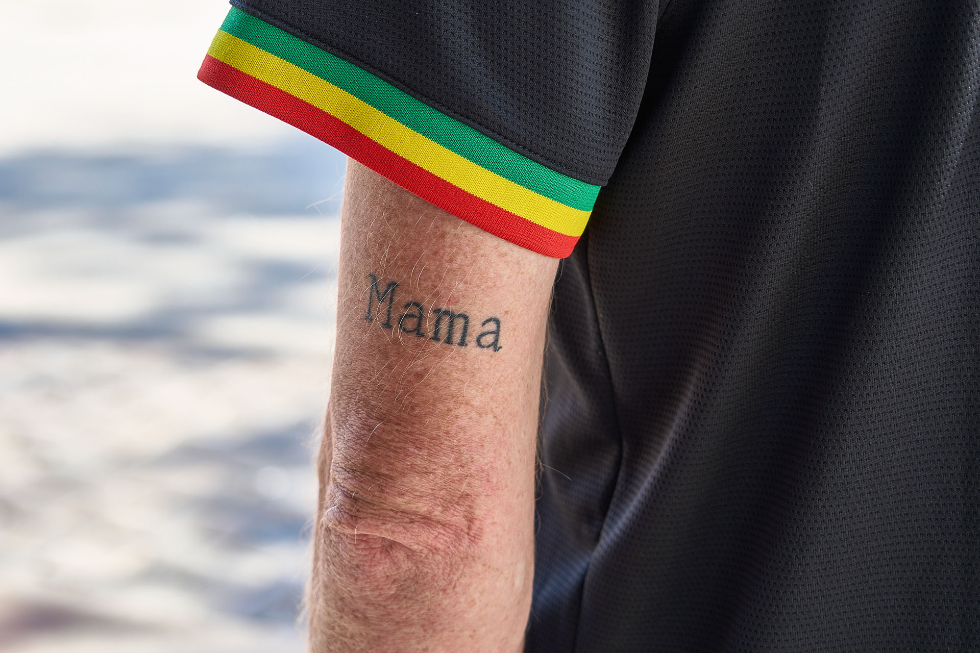 … du sollst doch nicht um Deinen Jungen weinen!