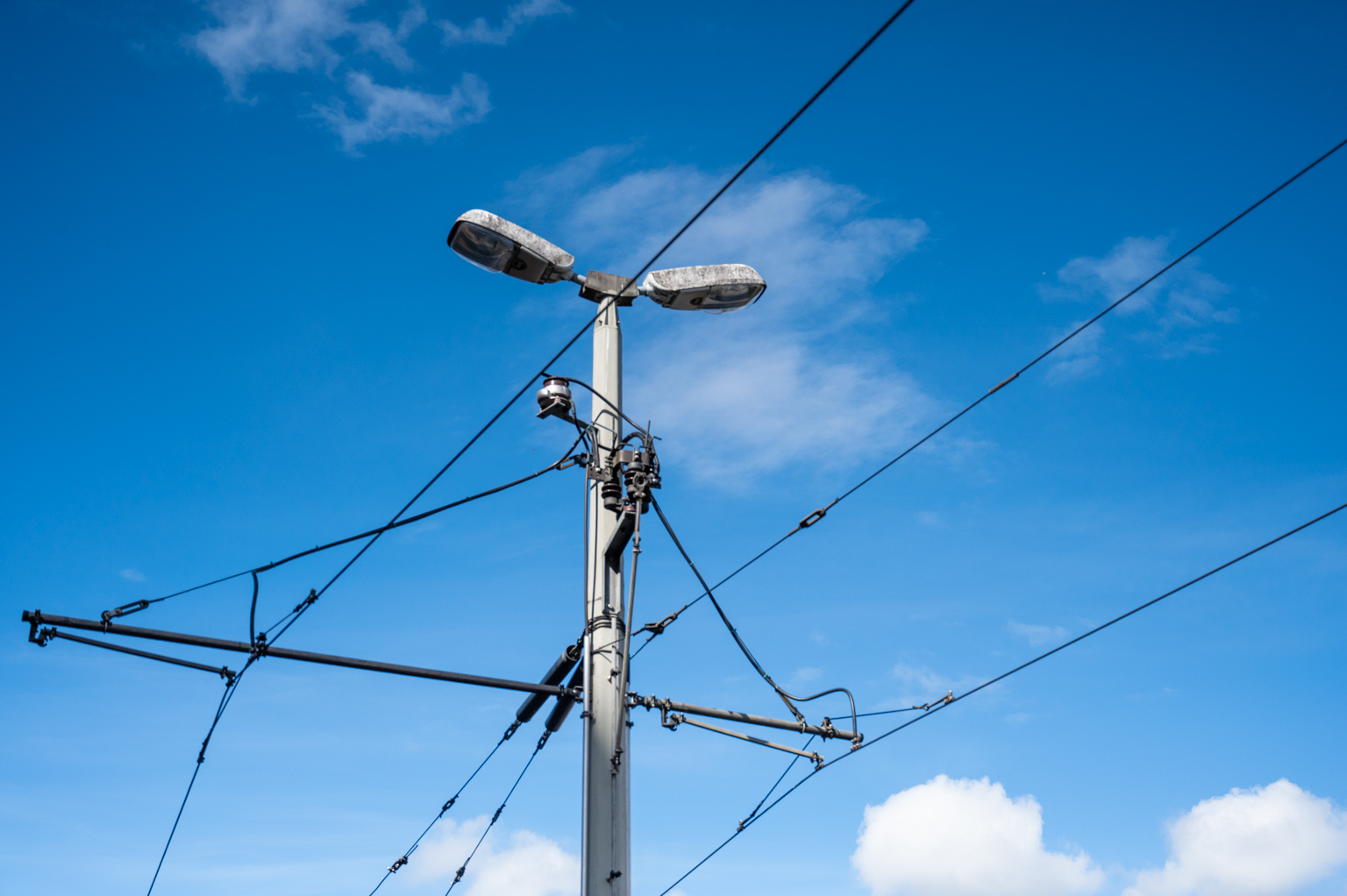 Straßenbahn verbindet